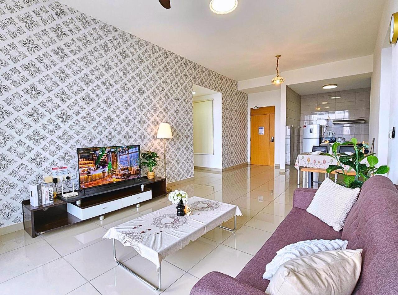 Conezion Near Ioi City Mall, Maeps Serdang, Putrajaya By Cloud Host Exterior photo