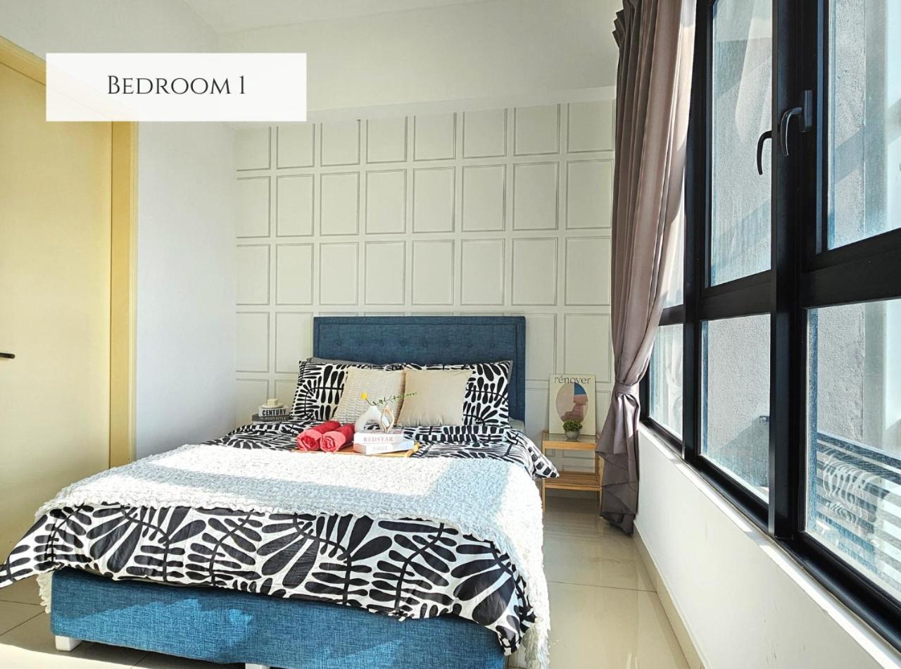 Conezion Near Ioi City Mall, Maeps Serdang, Putrajaya By Cloud Host Room photo