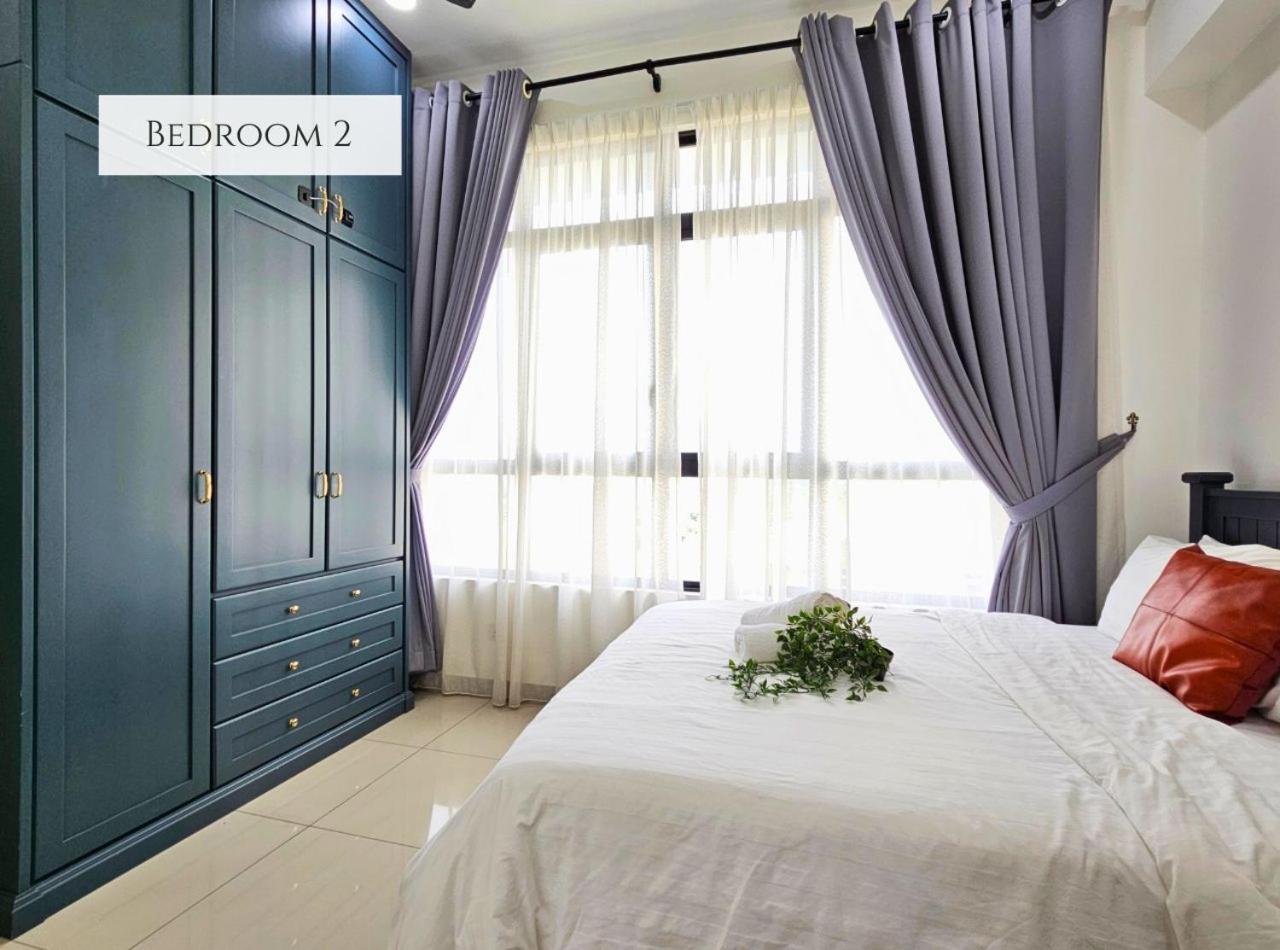 Conezion Near Ioi City Mall, Maeps Serdang, Putrajaya By Cloud Host Room photo